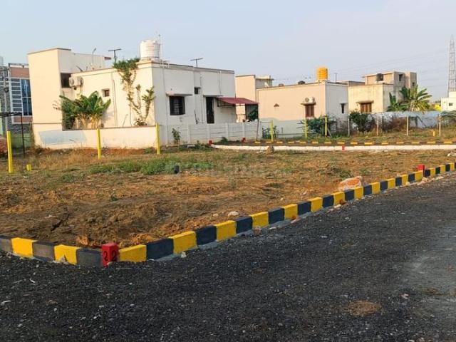 Residential Plot in Red Hills for resale Chennai. The reference number is 20533149