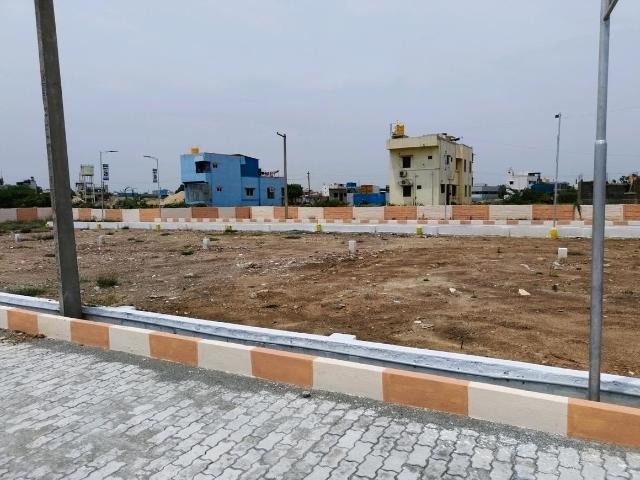 Residential Plot in Red Hills for resale Chennai. The reference number is 20766445
