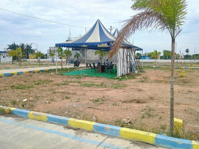 Residential Plot in Red Hills for resale Chennai. The reference number is 20766116