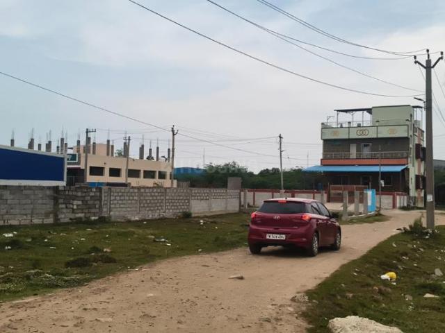 Residential Plot in Red Hills for resale Chennai. The reference number is 20829083