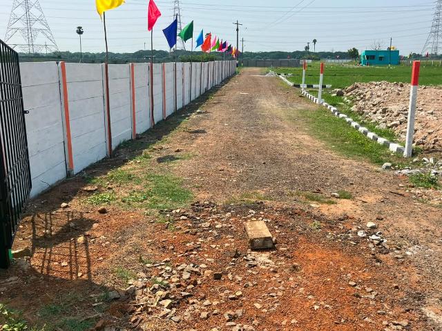 Residential Plot in Red Hills for resale Chennai. The reference number is 21393340