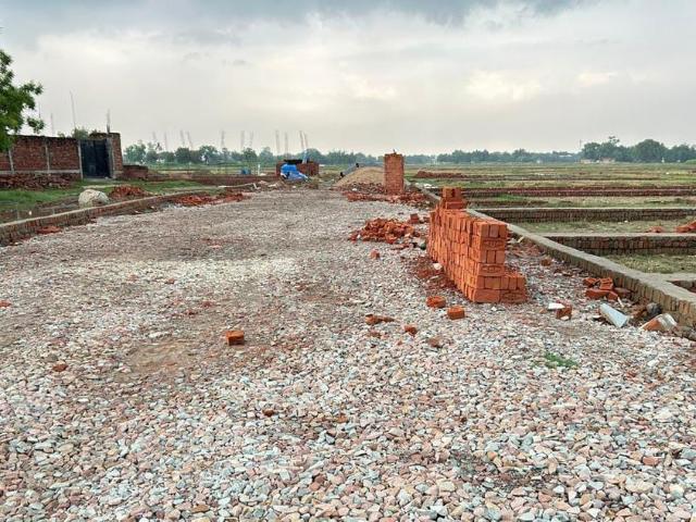 Residential Plot in Rohania for resale Varanasi. The reference number is 18538586