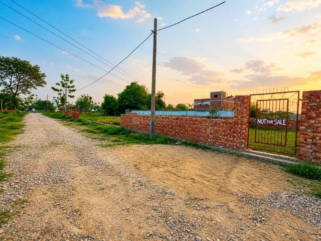 Residential Plot in Rohania for resale Varanasi. The reference number is 19750186