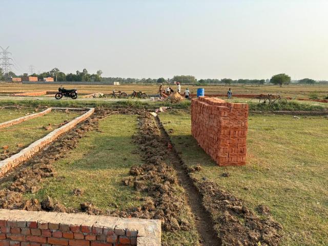 Residential Plot in Rohania for resale Varanasi. The reference number is 20814351