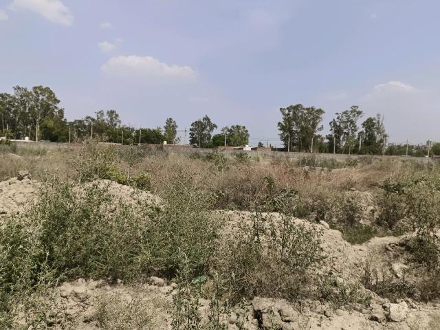 Residential Plot in Rohini Sector 28 for resale New Delhi. The reference number is 19936968