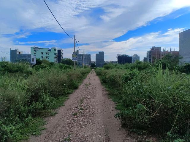 Residential Plot in Rohini Sector 28 for resale New Delhi. The reference number is 20481027