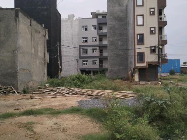 Residential Plot in Rohini Sector 28 for resale New Delhi. The reference number is 20743228
