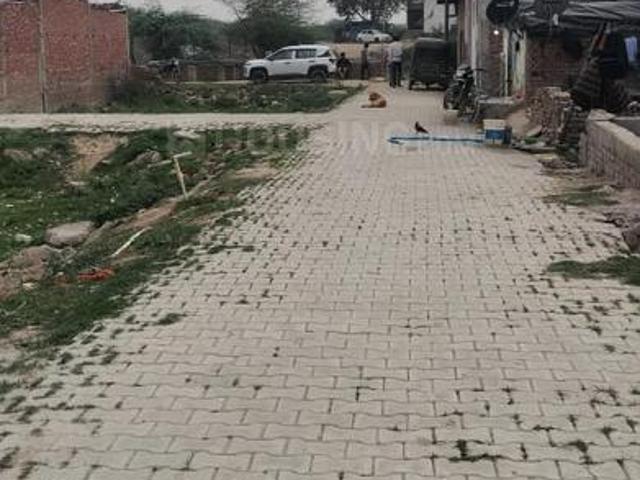 Residential Plot in Roshan Nagar for resale Faridabad. The reference number is 19999814