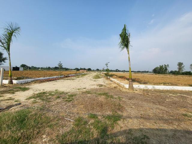 Residential Plot in Sultanpur Road for resale Lucknow. The reference number is 21274870