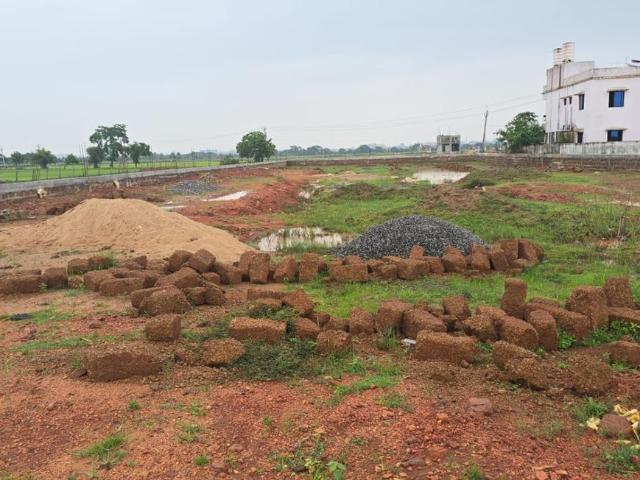 Residential Plot in Sundarpada for resale Bhubaneswar. The reference number is 20924766