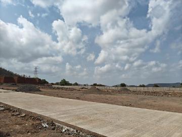 Residential Plot in Sus for resale Pune. The reference number is 20447881