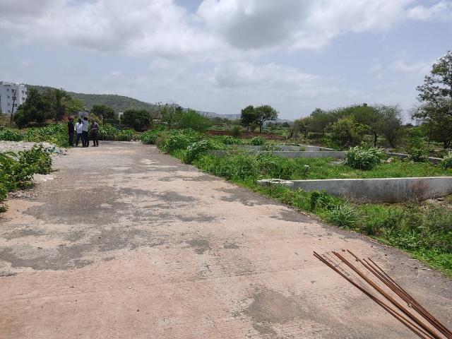 Residential Plot in Sus for resale Pune. The reference number is 21219453