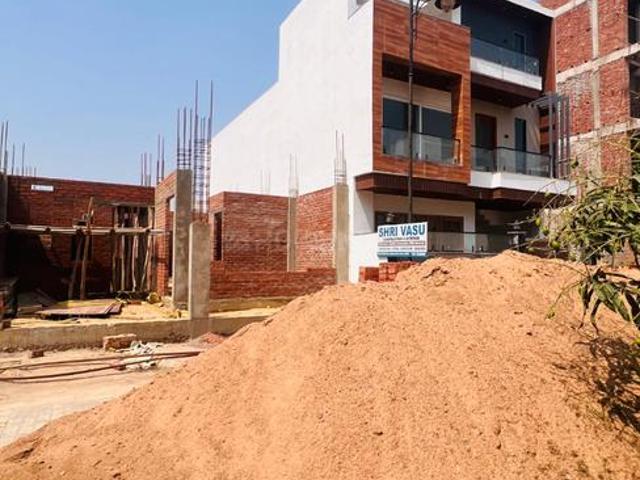 Residential Plot in Sushant Golf City for resale Lucknow. The reference number is 19848040