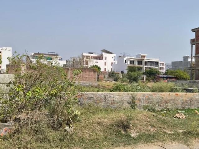 Residential Plot in Sushant Golf City for resale Lucknow. The reference number is 20405532