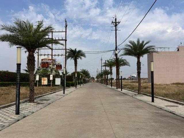 Residential Plot in Super Corridor for resale Indore. The reference number is 19740494