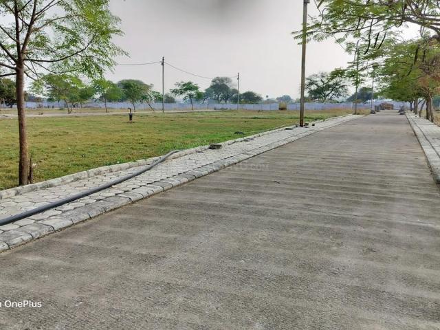Residential Plot in Super Corridor for resale Indore. The reference number is 20854920