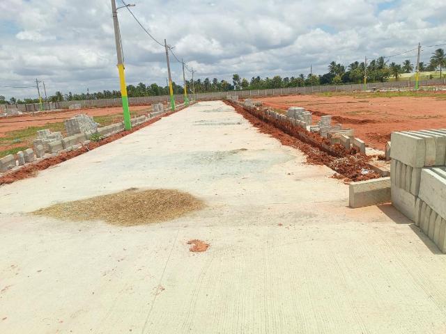 Residential Plot in Suradhenupura for resale Bengaluru. The reference number is 20889300