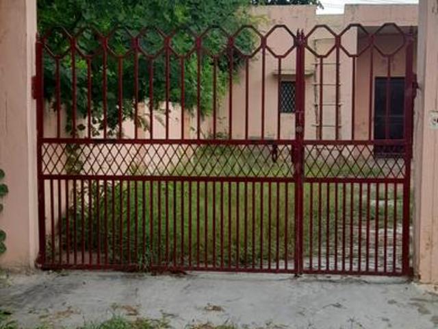 Residential Plot in Swarn Nagari for resale Greater Noida. The reference number is 21086565