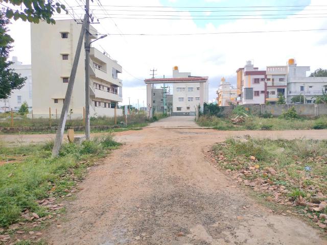 Residential Plot in S.Bingipura for resale Bengaluru. The reference number is 20970084