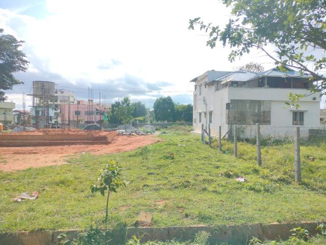 Residential Plot in S.Bingipura for resale Bengaluru. The reference number is 20970101