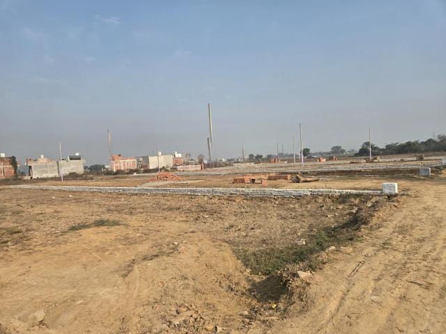 Residential Plot in Sadopur for resale Greater Noida. The reference number is 19623732