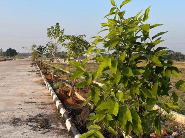 Residential Plot in Sadasivpet for resale Sangareddy. The reference number is 20089578
