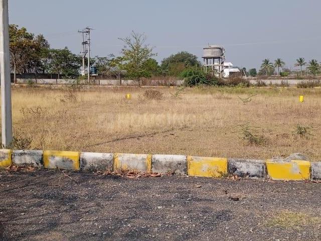 Residential Plot in Sadasivpet for resale Sangareddy. The reference number is 21002676