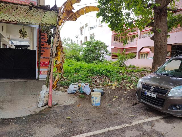 Residential Plot in Sahakara Nagar for resale Bengaluru. The reference number is 20641585