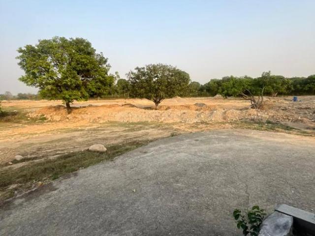 Residential Plot in Sahaspur for resale Dehradun. The reference number is 21199122