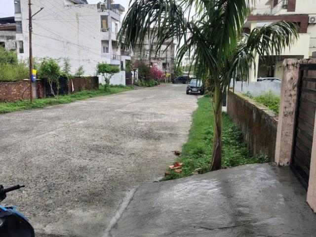 Residential Plot in Sahastradhara Road for resale Dehradun. The reference number is 20624044