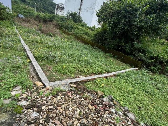 Residential Plot in Sahastradhara Road for resale Dehradun. The reference number is 21124392