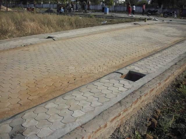 Residential Plot in Saliwada for resale Jabalpur. The reference number is 20676131