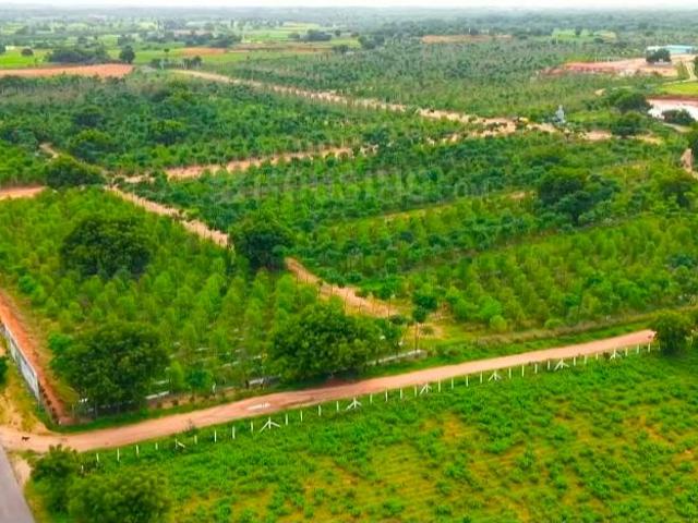 Residential Plot in Salvapur for resale Jangaon. The reference number is 21211178