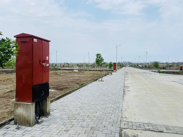 Residential Plot in Samruddhi Mahamarg for resale Nagpur. The reference number is 20344322
