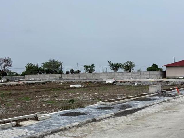 Residential Plot in Samruddhi Mahamarg for resale Nagpur. The reference number is 20638422