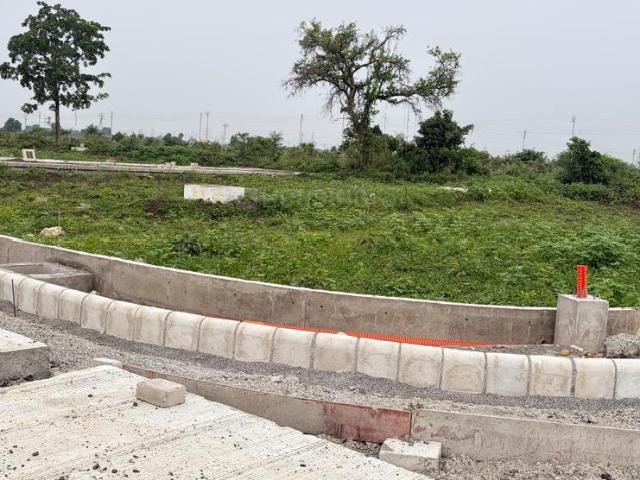 Residential Plot in Samruddhi Mahamarg for resale Nagpur. The reference number is 21395097