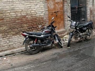 Residential Plot in Sangam Vihar for resale New Delhi. The reference number is 9586952
