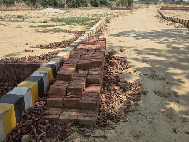 Residential Plot in Sarnath for resale Varanasi. The reference number is 17276011