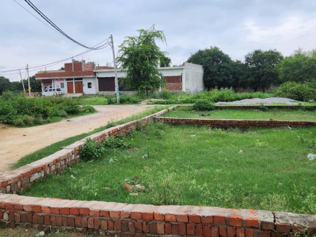 Residential Plot in Sarosa Bharosa for resale Lucknow. The reference number is 20940587