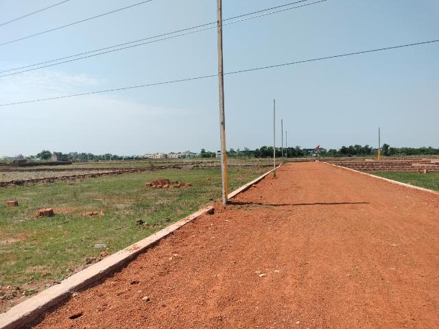 Residential Plot in Sarakantara for resale Bhubaneswar. The reference number is 20197614