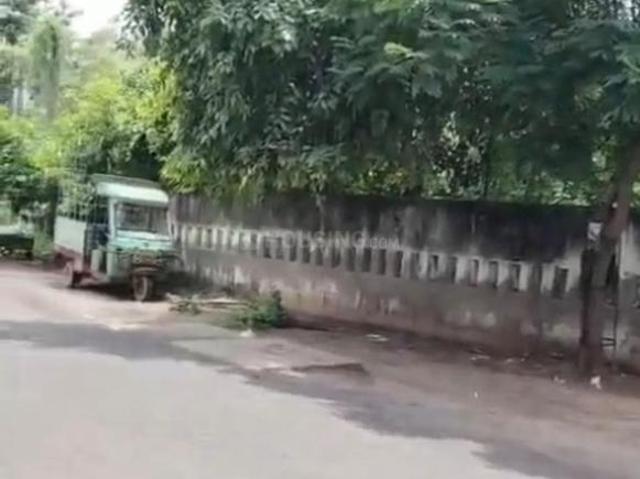 Residential Plot in Satellite for resale Ahmedabad. The reference number is 21095436