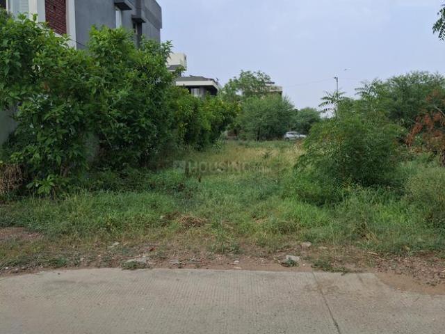 Residential Plot in Scheme No 140 for resale Indore. The reference number is 17531946