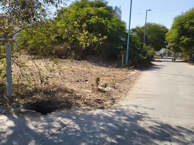 Residential Plot in Scheme No 140 for resale Indore. The reference number is 17038892