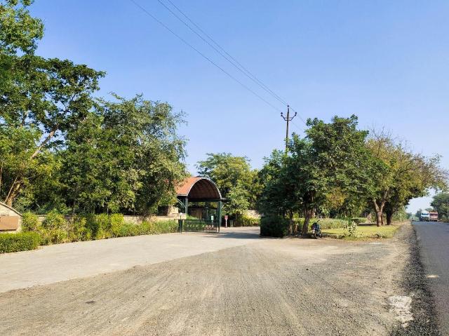 Residential Plot in Science City for resale Ahmedabad. The reference number is 20264133
