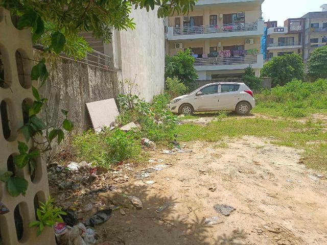 Residential Plot in Sector 43 for resale Gurgaon. The reference number is 21049977