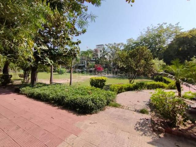 Residential Plot in Sector 40 for resale Noida. The reference number is 19431114