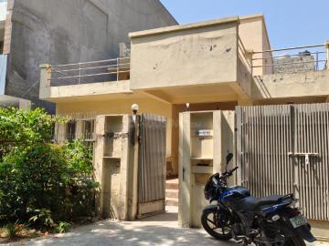 Residential Plot in Sector 40 for resale Noida. The reference number is 20117805