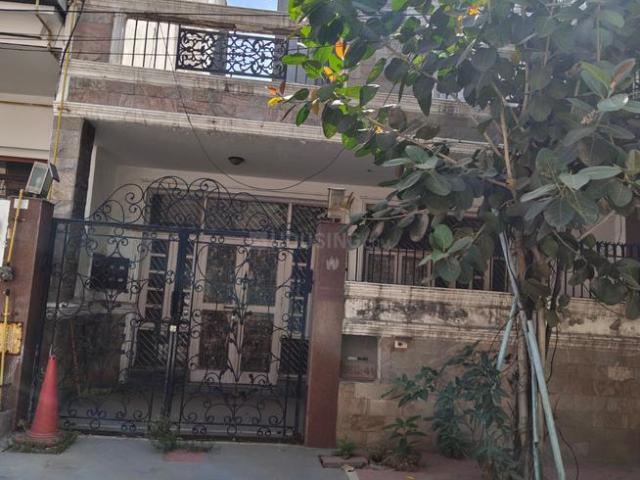 Residential Plot in Sector 41 for resale Noida. The reference number is 20117685