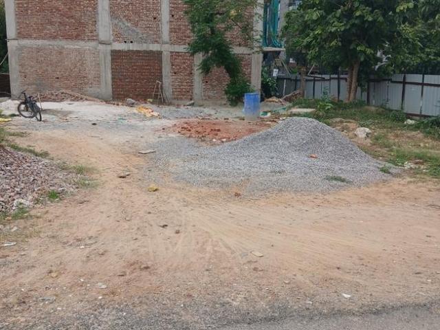 Residential Plot in Sector 45 for resale Gurgaon. The reference number is 19286428