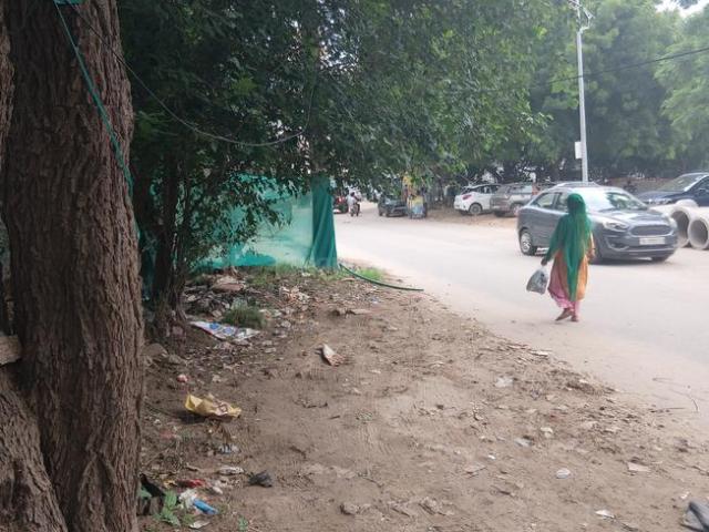 Residential Plot in Sector 45 for resale Gurgaon. The reference number is 20841075